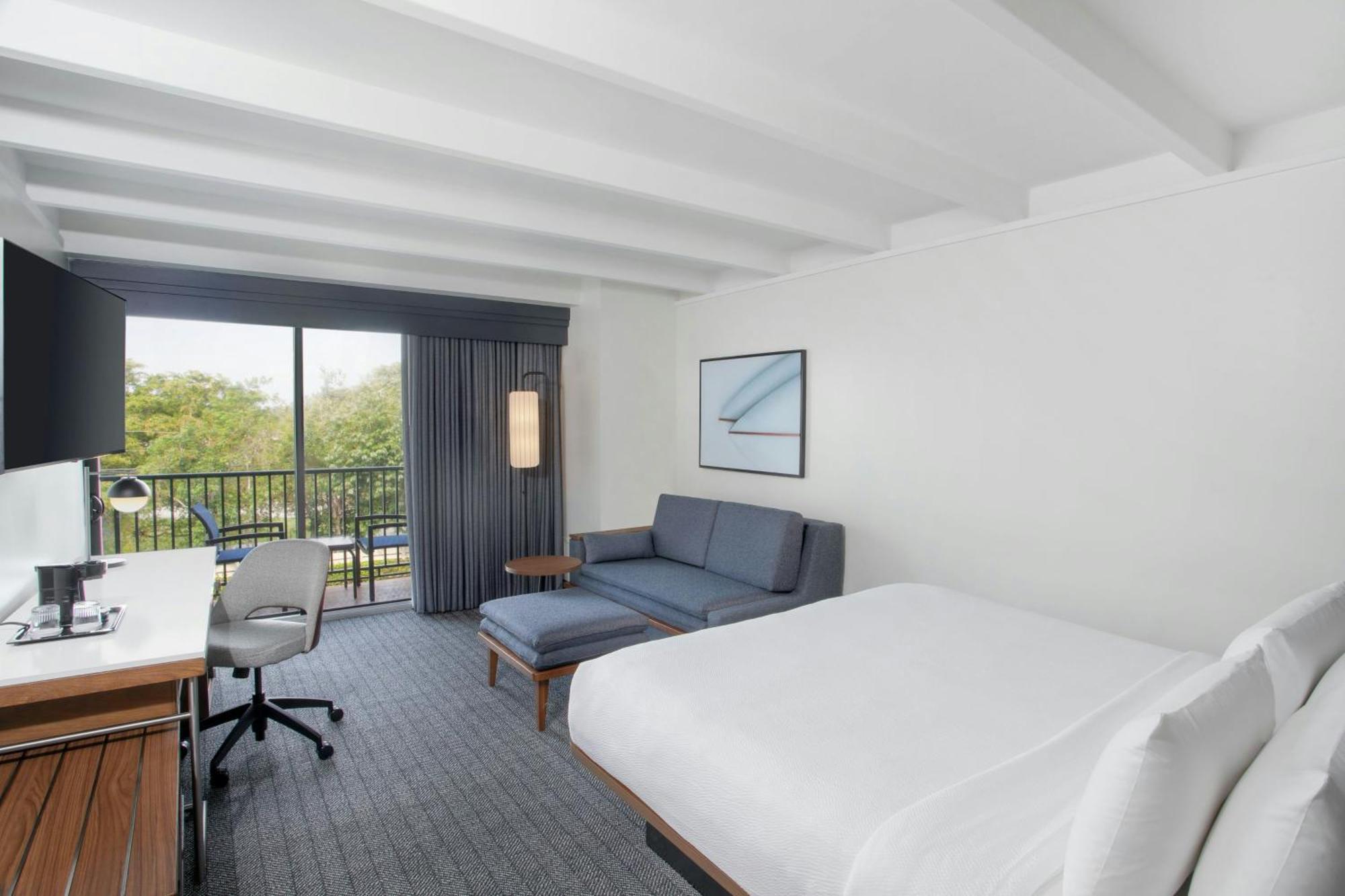 Courtyard By Marriott Fort Lauderdale East / Lauderdale-By-The-Sea Екстериор снимка