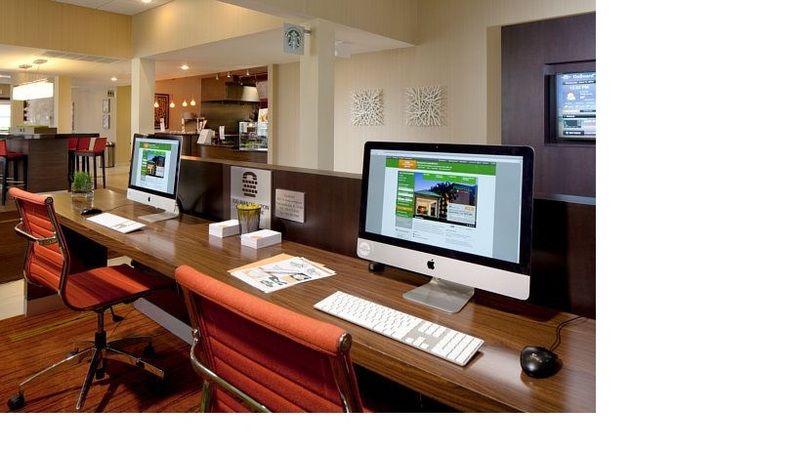 Courtyard By Marriott Fort Lauderdale East / Lauderdale-By-The-Sea Екстериор снимка