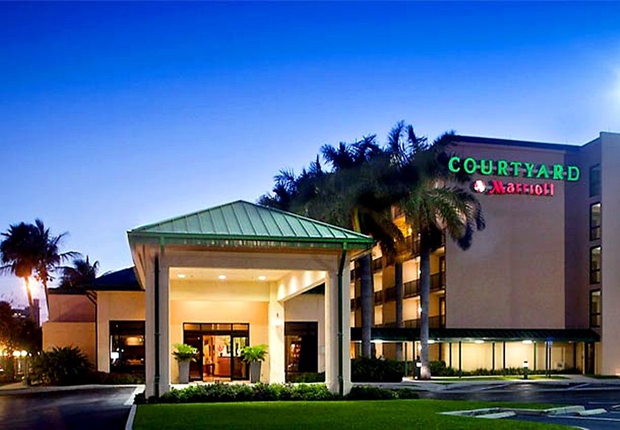 Courtyard By Marriott Fort Lauderdale East / Lauderdale-By-The-Sea Екстериор снимка